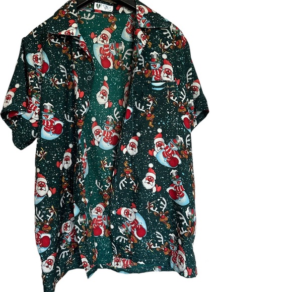 Large Reindeer Santa Christmas Button Up - Picture 6 of 7
